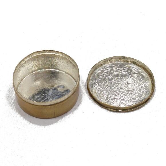 Small Vintage Brass Floral Enamel Pill Box, 1970s Vintage Jewelry Accessories - Picture 7 of 10